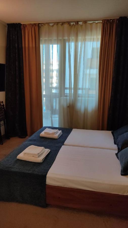 בנסקו Annett Apartments At Emerald Hotel מראה חיצוני תמונה